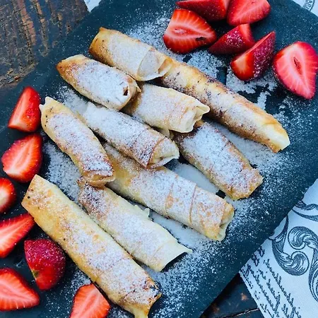 דירה Castle (adults Only) אלאניה