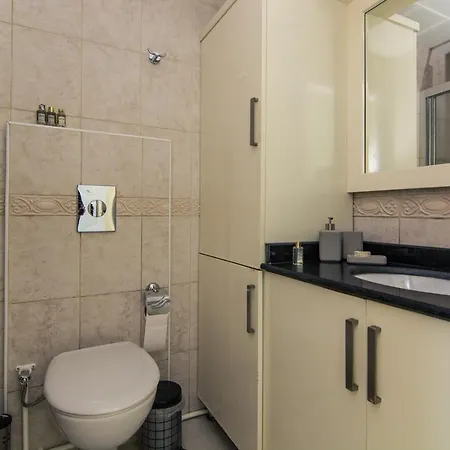 דירה Castle (adults Only) *