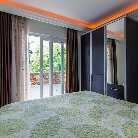 Castle (adults Only) Apartment *