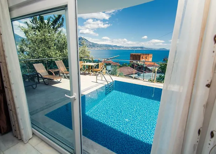Castle (adults Only) Apartamento Alanya